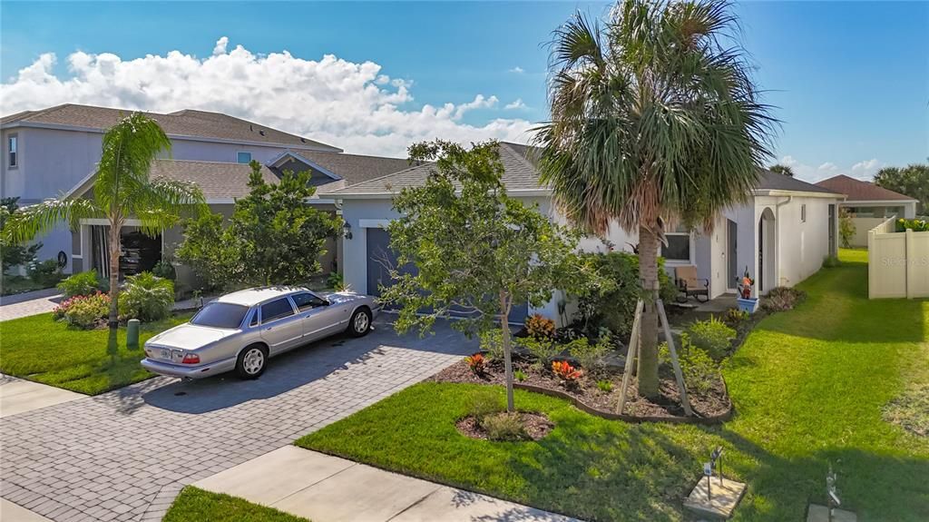 For Sale: $350,000 (3 beds, 2 baths, 1505 Square Feet)