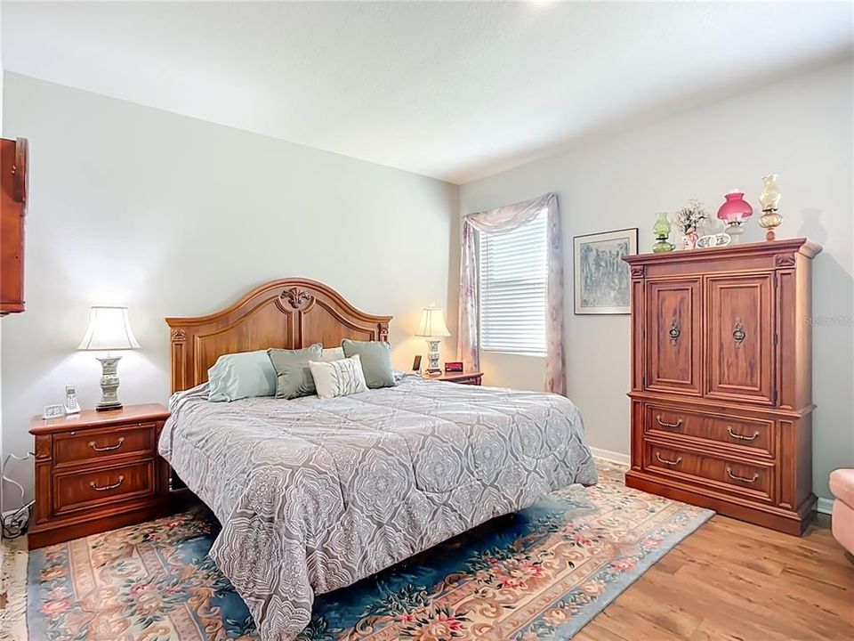 For Sale: $350,000 (3 beds, 2 baths, 1505 Square Feet)