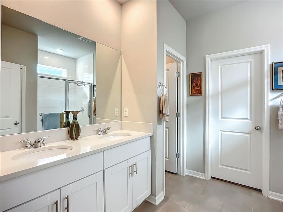 For Sale: $350,000 (3 beds, 2 baths, 1505 Square Feet)