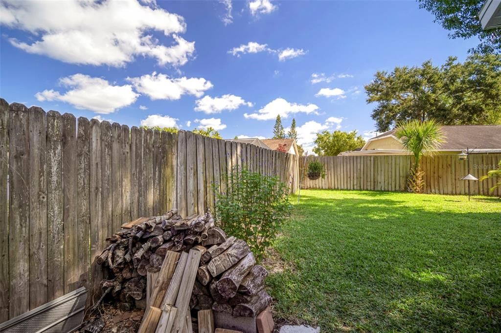 待售: $323,998 (3 贝兹, 2 浴室, 1186 平方英尺)