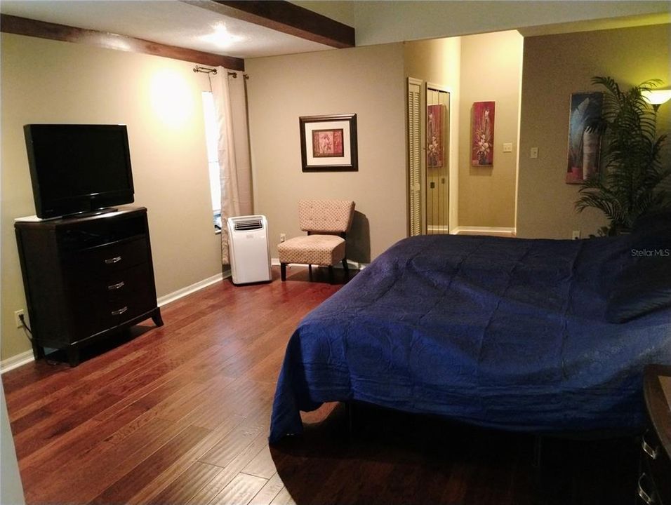 En Venta: $425,000 (3 camas, 2 baños, 2362 Pies cuadrados)