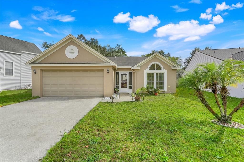 Active With Contract: $420,000 (4 beds, 2 baths, 1818 Square Feet)