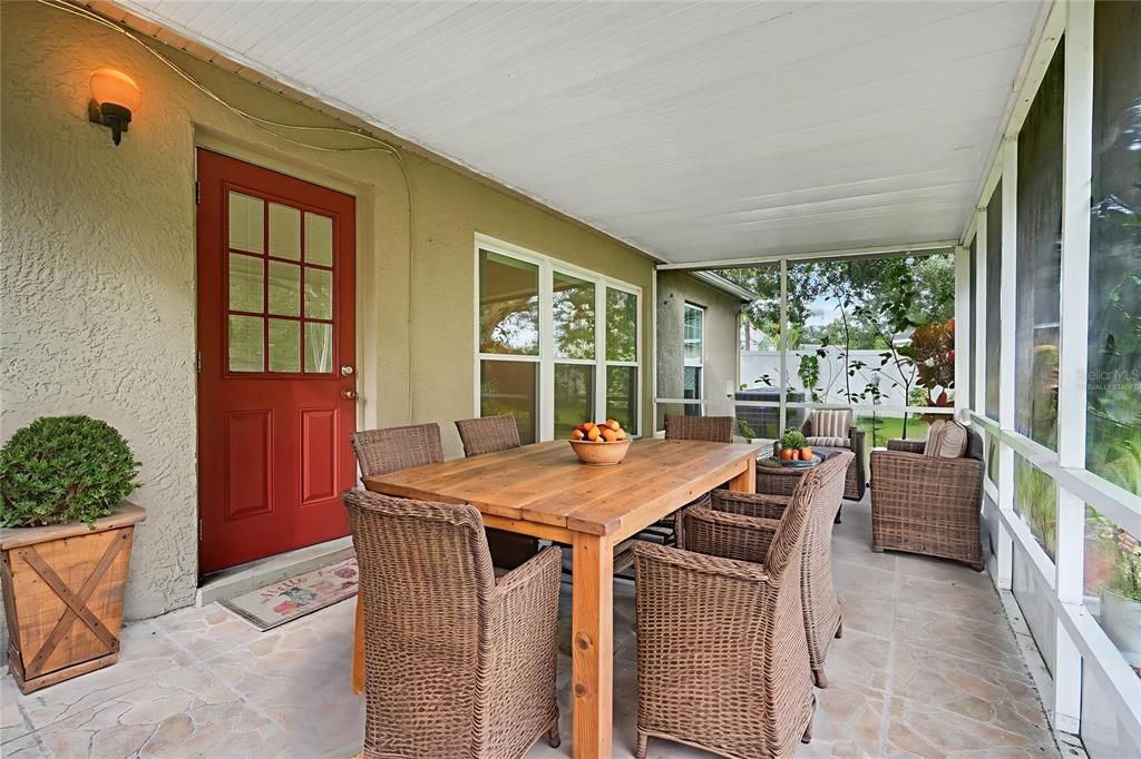 Active With Contract: $420,000 (4 beds, 2 baths, 1818 Square Feet)