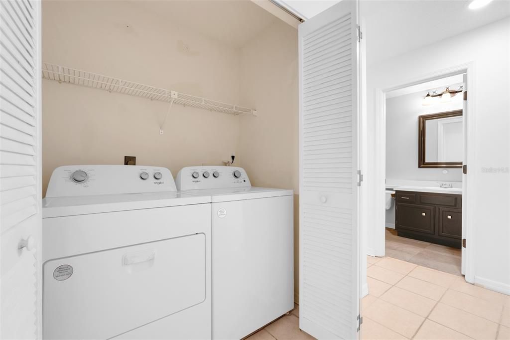 Active With Contract: $420,000 (4 beds, 2 baths, 1818 Square Feet)