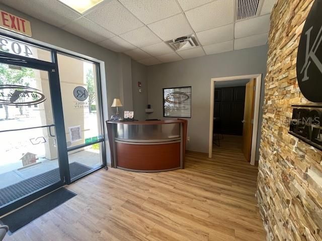 На продажу: $7,800 (0 спален, 0 ванн, 117 Квадратных фут)