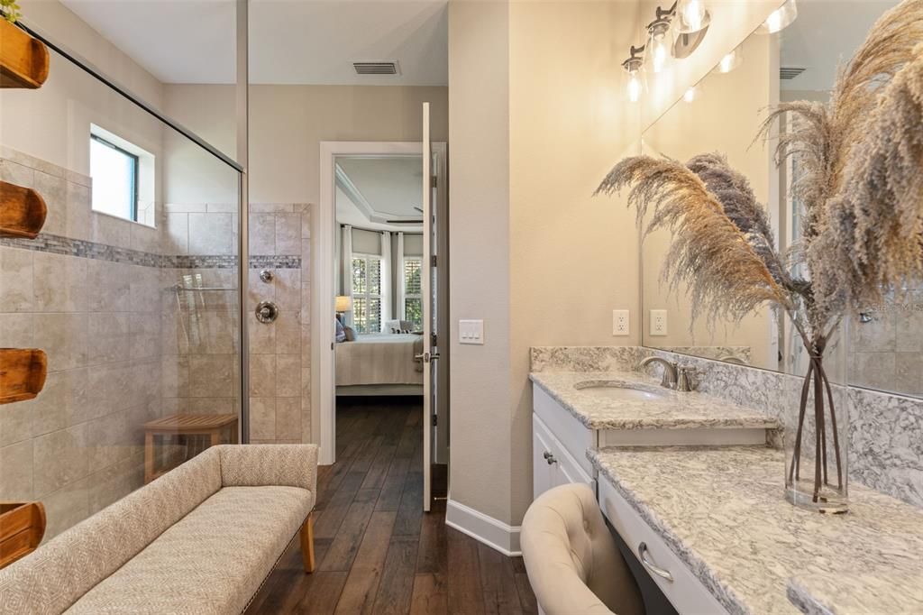 For Sale: $715,000 (3 beds, 3 baths, 2305 Square Feet)