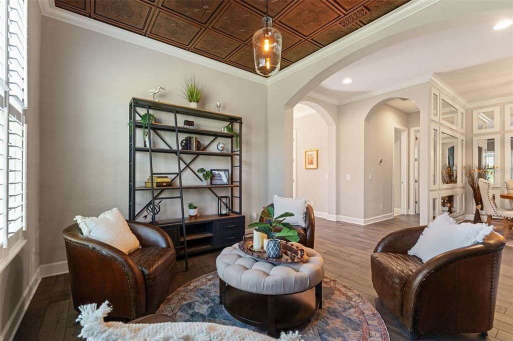 For Sale: $715,000 (3 beds, 3 baths, 2305 Square Feet)