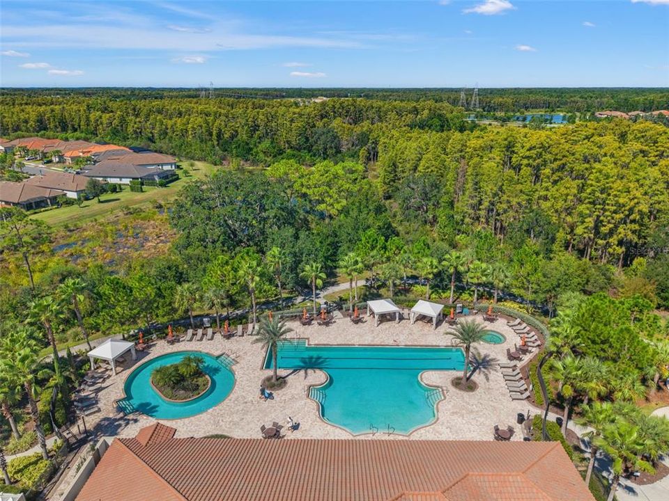 For Sale: $715,000 (3 beds, 3 baths, 2305 Square Feet)