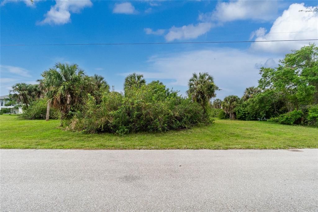 For Sale: $80,000 (0.31 acres)