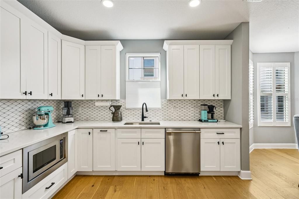 For Sale: $1,250,000 (3 beds, 3 baths, 2706 Square Feet)