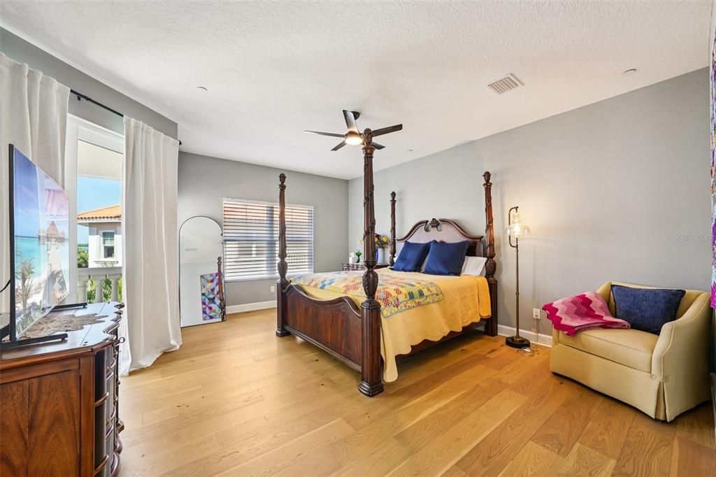 For Sale: $1,250,000 (3 beds, 3 baths, 2706 Square Feet)