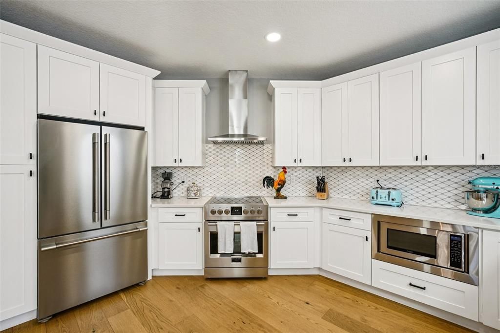 For Sale: $1,250,000 (3 beds, 3 baths, 2706 Square Feet)