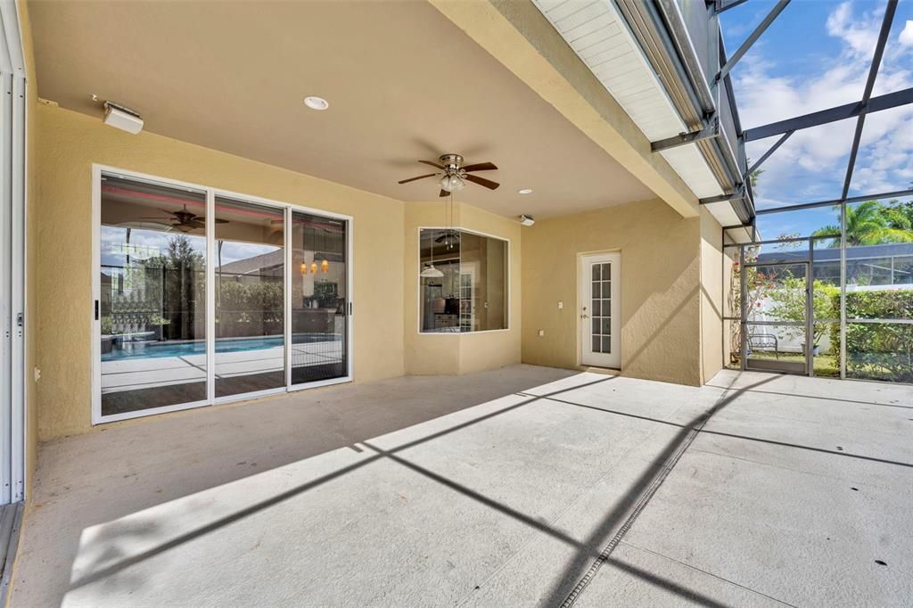 待售: $639,000 (4 贝兹, 3 浴室, 3073 平方英尺)