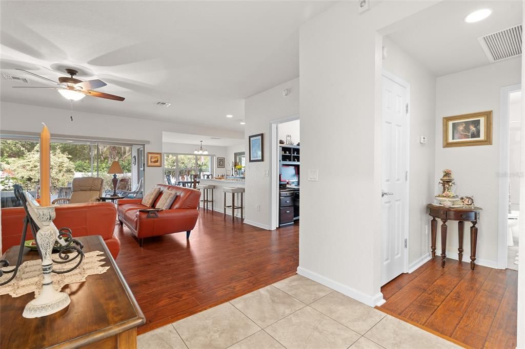 For Sale: $300,000 (3 beds, 2 baths, 1591 Square Feet)