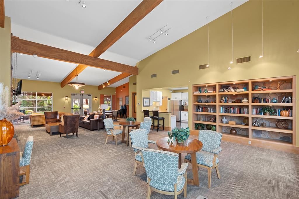 For Sale: $300,000 (3 beds, 2 baths, 1591 Square Feet)