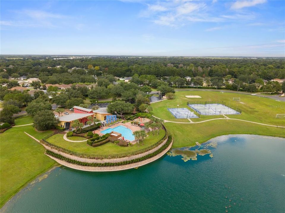 For Sale: $300,000 (3 beds, 2 baths, 1591 Square Feet)