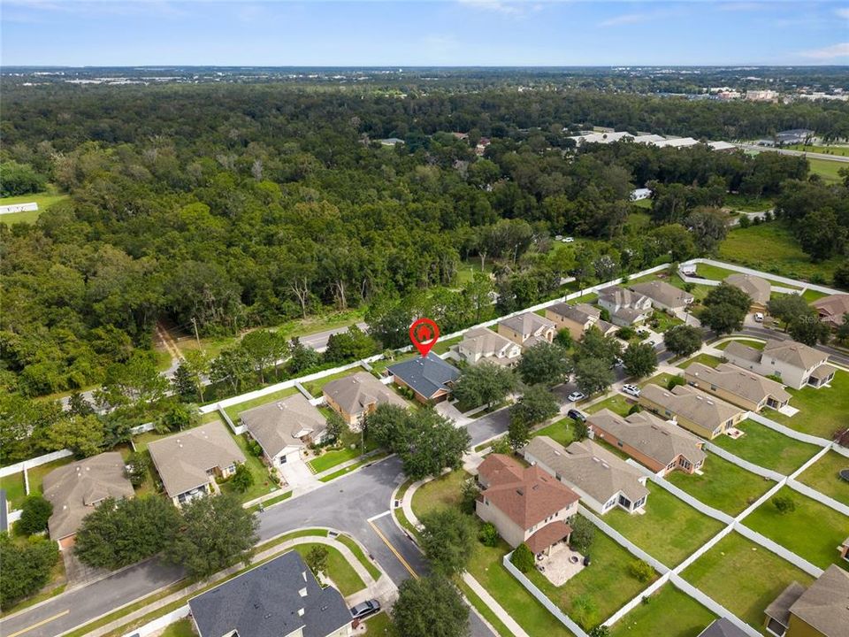 For Sale: $300,000 (3 beds, 2 baths, 1591 Square Feet)