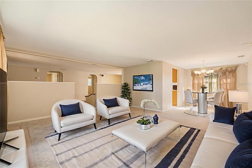 На продажу: $375,000 (4 спален, 3 ванн, 2304 Квадратных фут)