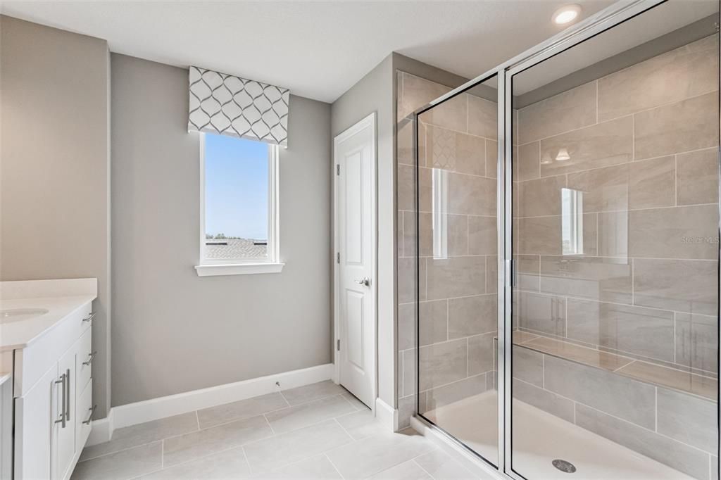 待售: $729,900 (5 贝兹, 4 浴室, 3304 平方英尺)