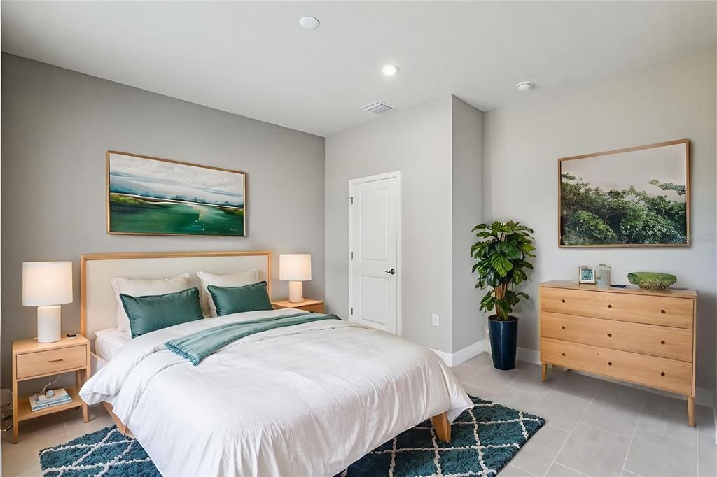 待售: $729,900 (5 贝兹, 4 浴室, 3304 平方英尺)