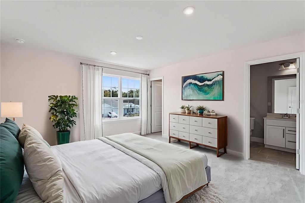 待售: $729,900 (5 贝兹, 4 浴室, 3304 平方英尺)