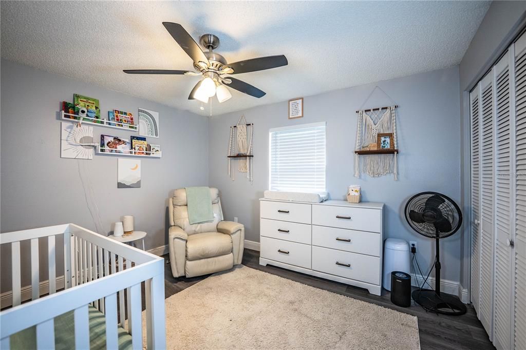 Active With Contract: $300,000 (3 beds, 2 baths, 1324 Square Feet)