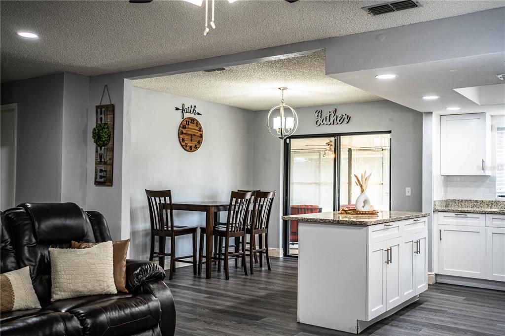 Active With Contract: $300,000 (3 beds, 2 baths, 1324 Square Feet)