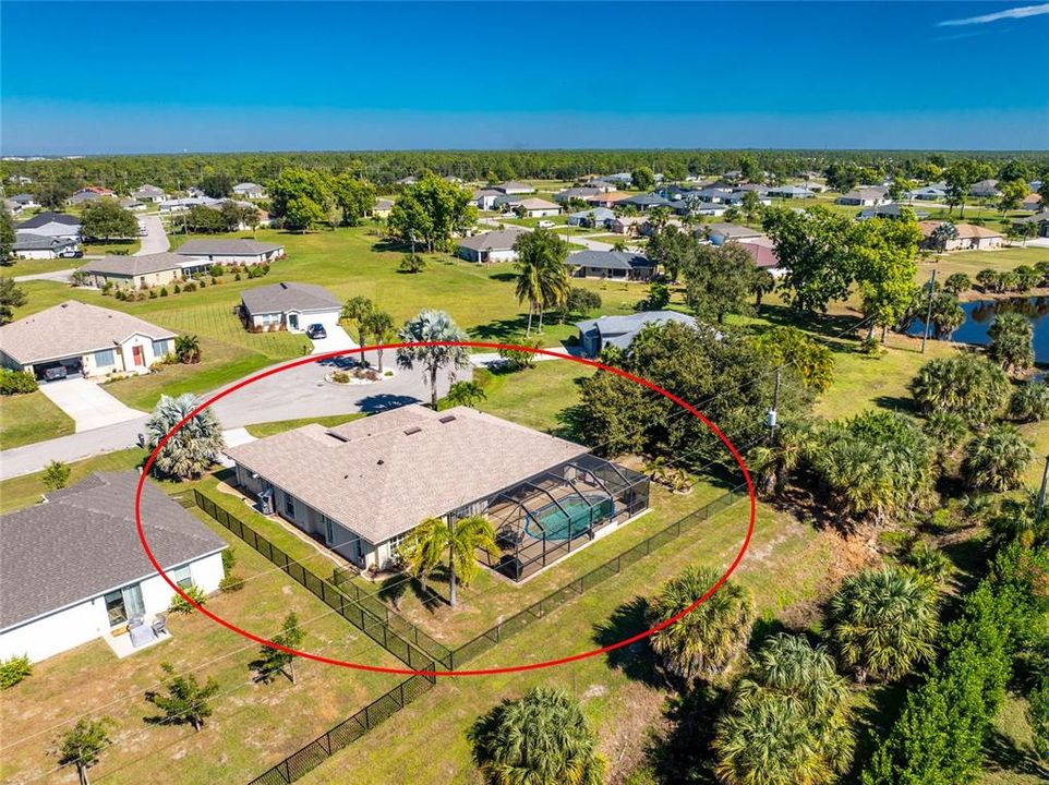 合同活跃: $319,000 (3 贝兹, 2 浴室, 1957 平方英尺)