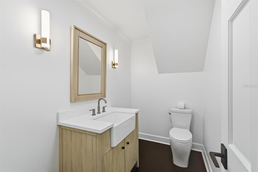 На продажу: $2,499,999 (4 спален, 2 ванн, 3271 Квадратных фут)