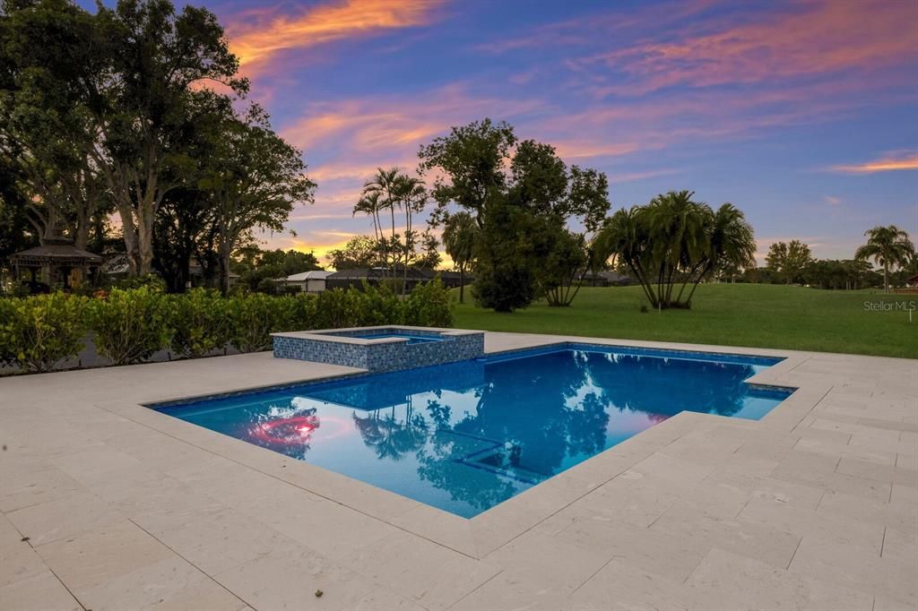 На продажу: $2,499,999 (4 спален, 2 ванн, 3271 Квадратных фут)