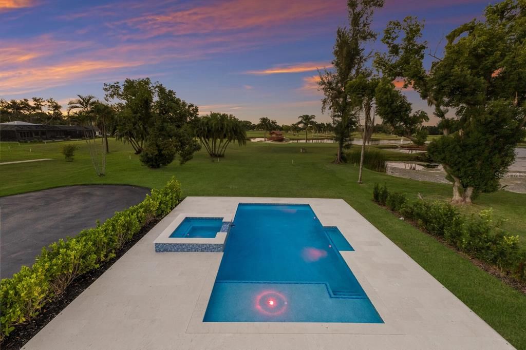 На продажу: $2,499,999 (4 спален, 2 ванн, 3271 Квадратных фут)