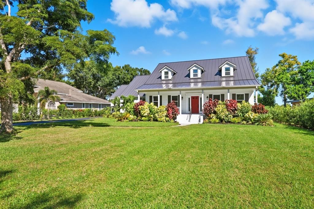 На продажу: $2,499,999 (4 спален, 2 ванн, 3271 Квадратных фут)