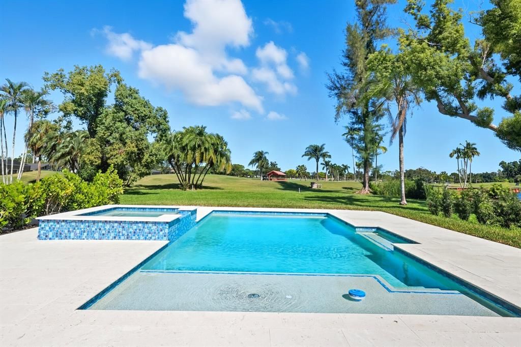 На продажу: $2,499,999 (4 спален, 2 ванн, 3271 Квадратных фут)