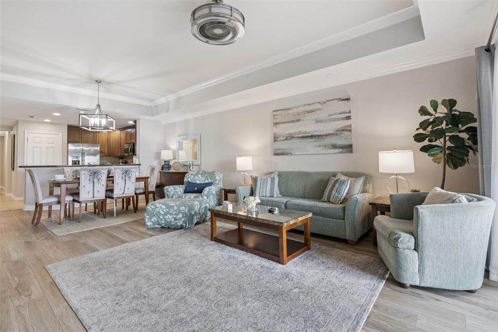 En Venta: $349,900 (3 camas, 3 baños, 1630 Pies cuadrados)