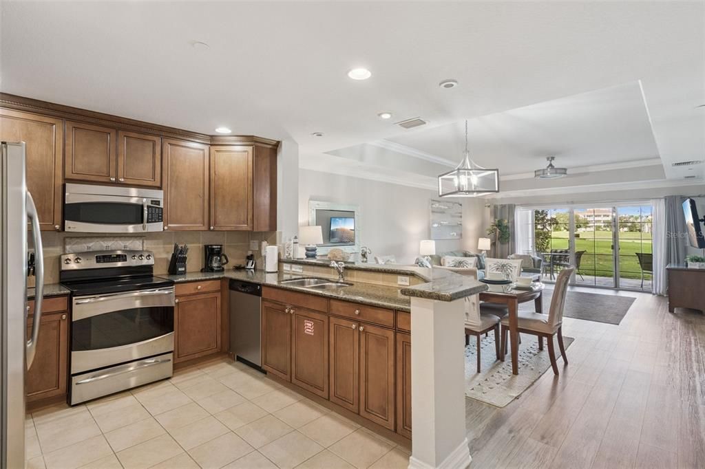 En Venta: $349,900 (3 camas, 3 baños, 1630 Pies cuadrados)