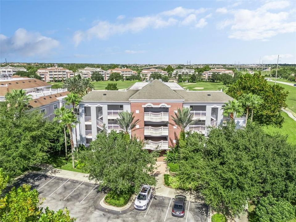 En Venta: $349,900 (3 camas, 3 baños, 1630 Pies cuadrados)