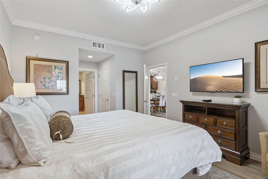 En Venta: $349,900 (3 camas, 3 baños, 1630 Pies cuadrados)