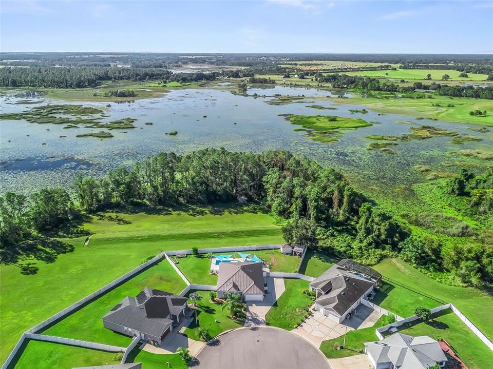 En Venta: $440,000 (3 camas, 2 baños, 2093 Pies cuadrados)