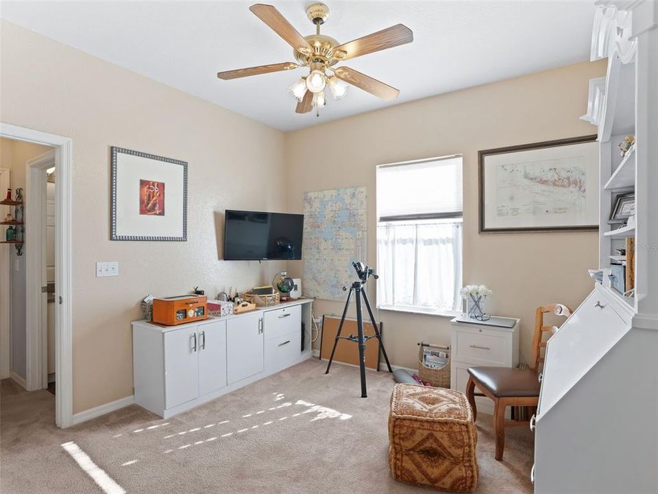 En Venta: $440,000 (3 camas, 2 baños, 2093 Pies cuadrados)