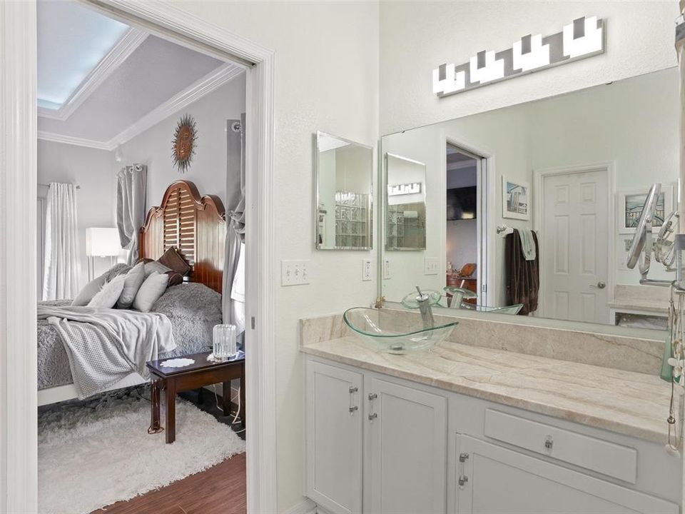 En Venta: $440,000 (3 camas, 2 baños, 2093 Pies cuadrados)