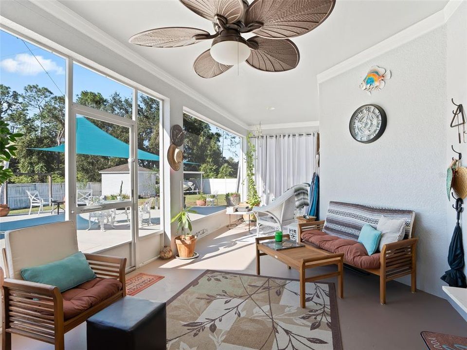 En Venta: $440,000 (3 camas, 2 baños, 2093 Pies cuadrados)