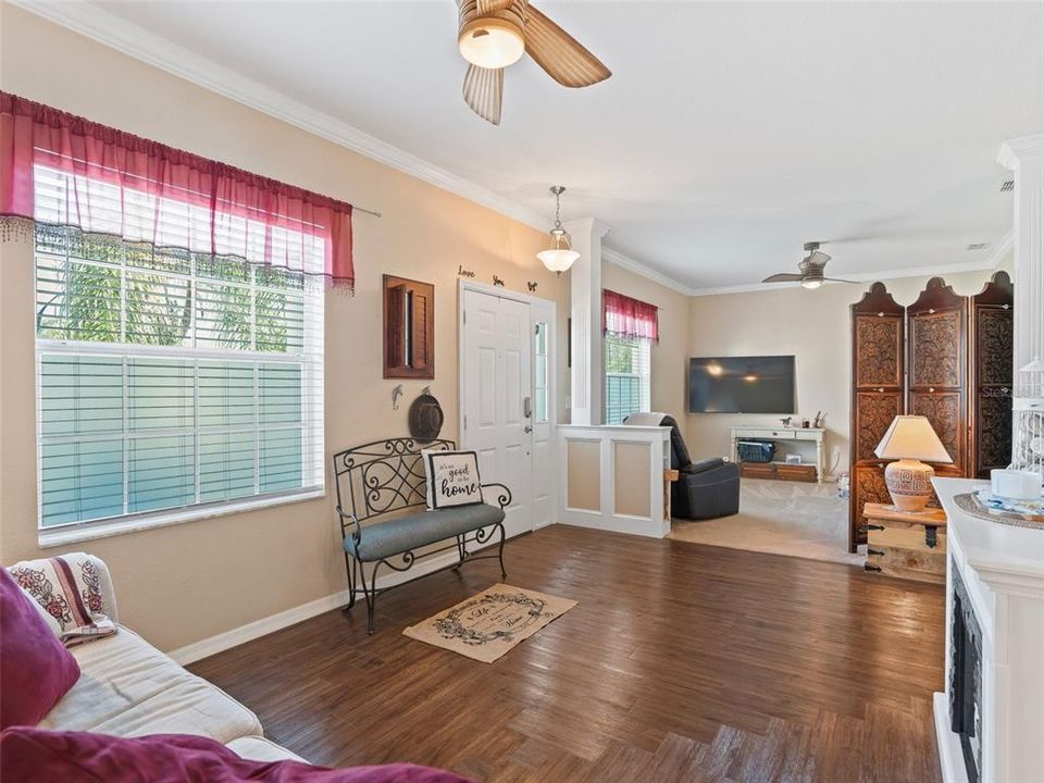 En Venta: $440,000 (3 camas, 2 baños, 2093 Pies cuadrados)