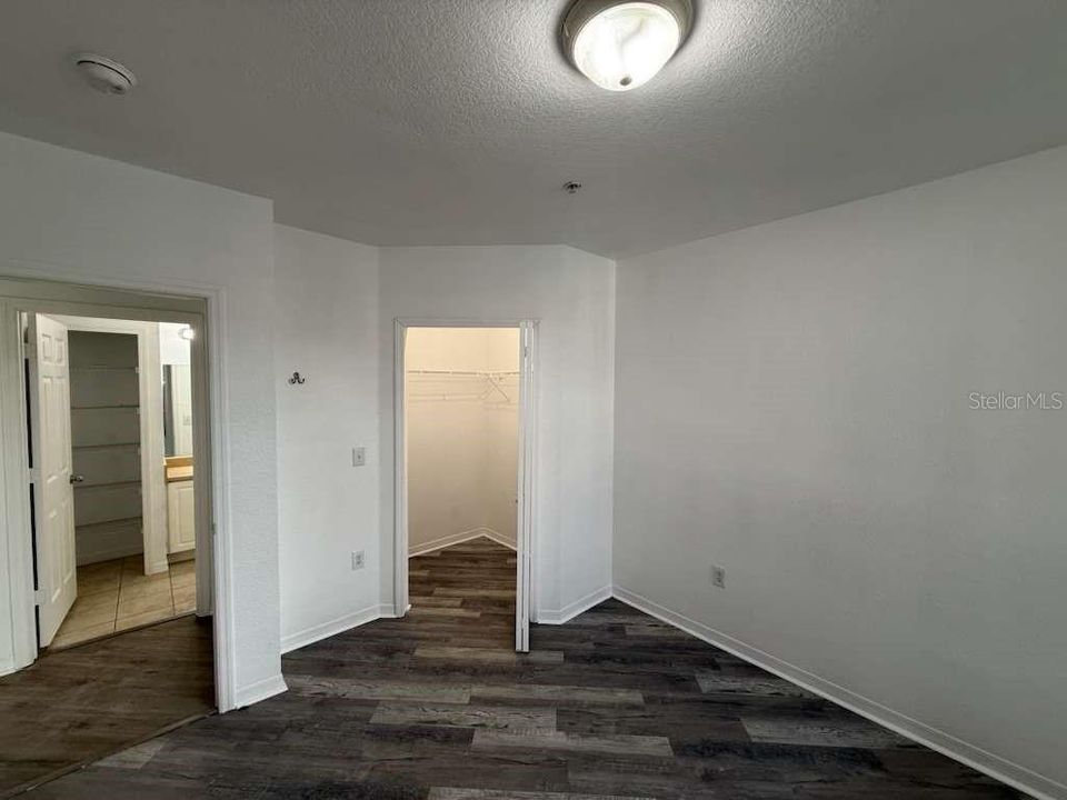 For Rent: $1,700 (2 beds, 2 baths, 1107 Square Feet)