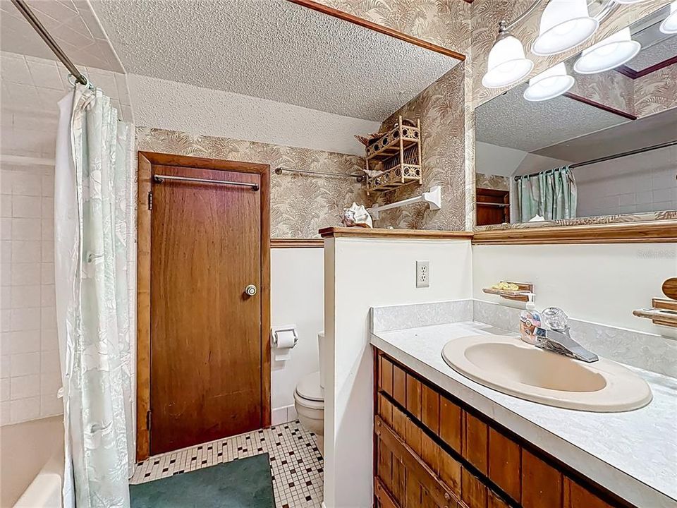 En Venta: $514,500 (3 camas, 2 baños, 1600 Pies cuadrados)