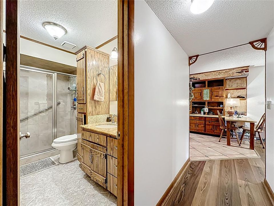 En Venta: $514,500 (3 camas, 2 baños, 1600 Pies cuadrados)