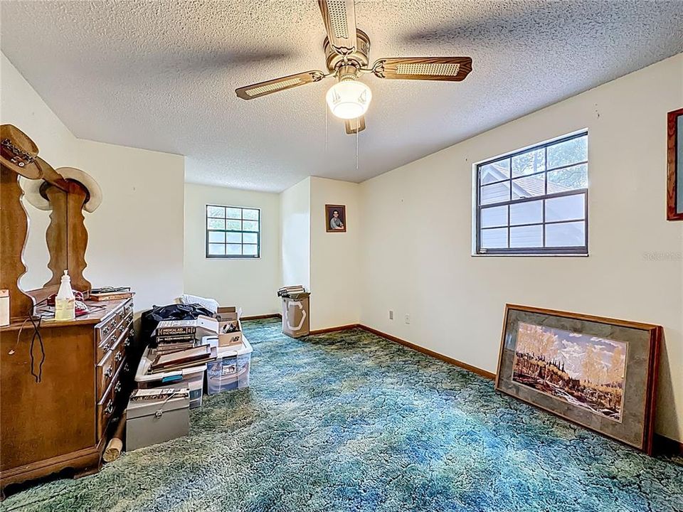 En Venta: $514,500 (3 camas, 2 baños, 1600 Pies cuadrados)