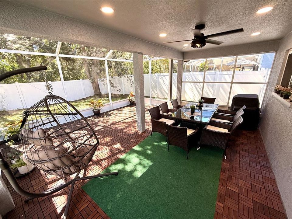 На продажу: $659,000 (3 спален, 2 ванн, 2423 Квадратных фут)