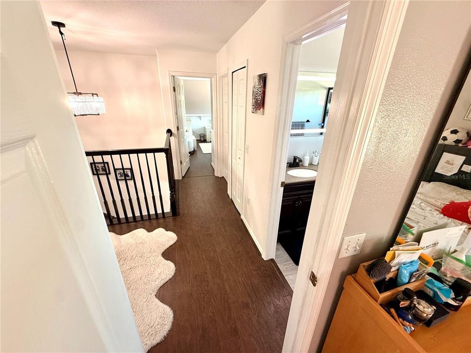 На продажу: $659,000 (3 спален, 2 ванн, 2423 Квадратных фут)