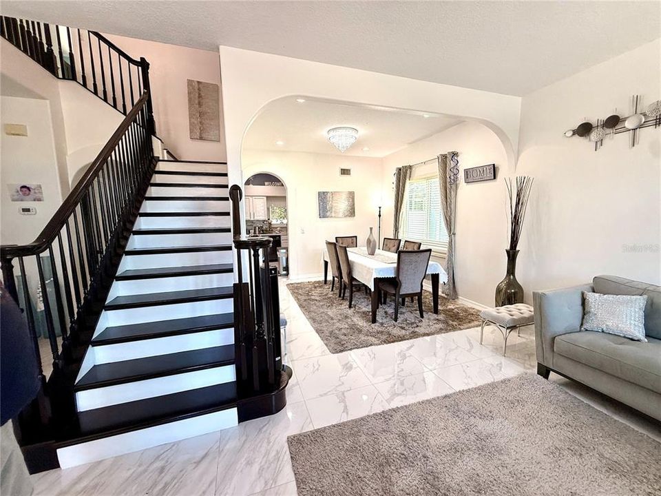 На продажу: $659,000 (3 спален, 2 ванн, 2423 Квадратных фут)