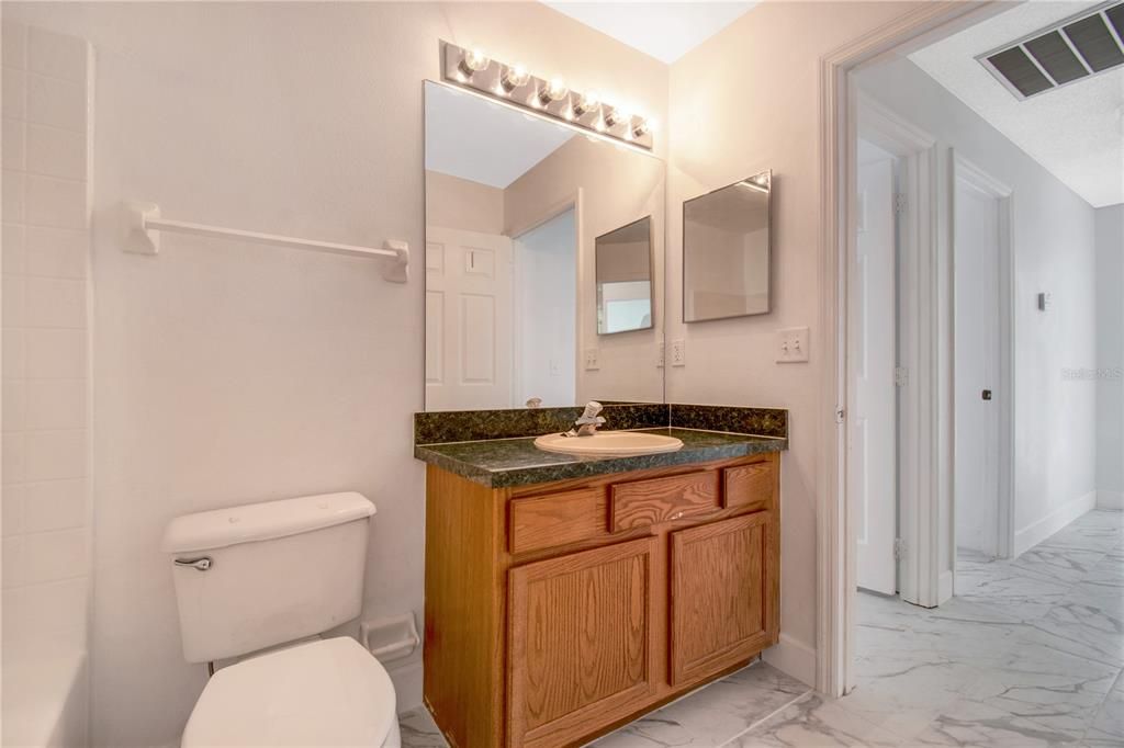 For Rent: $2,200 (4 beds, 3 baths, 1562 Square Feet)